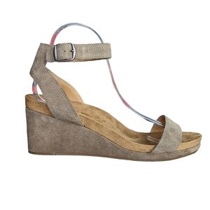 Lucky Brand Karston Wedge Sandal Size 9.5